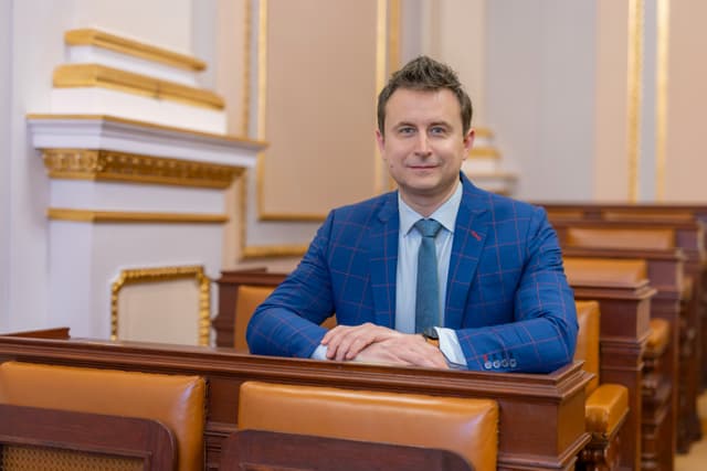 Michal Zuna oficiální foto